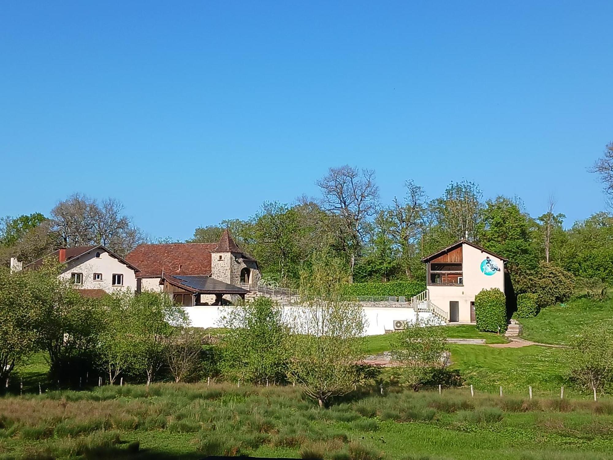 Camping Domaine Papillon Reyrevignes  Extérieur photo